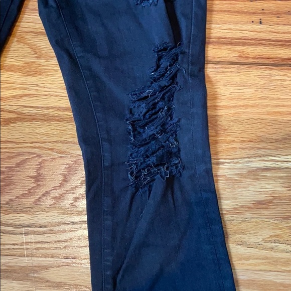 Frame Black Ripped Skinny Jean - Picture 2 of 4